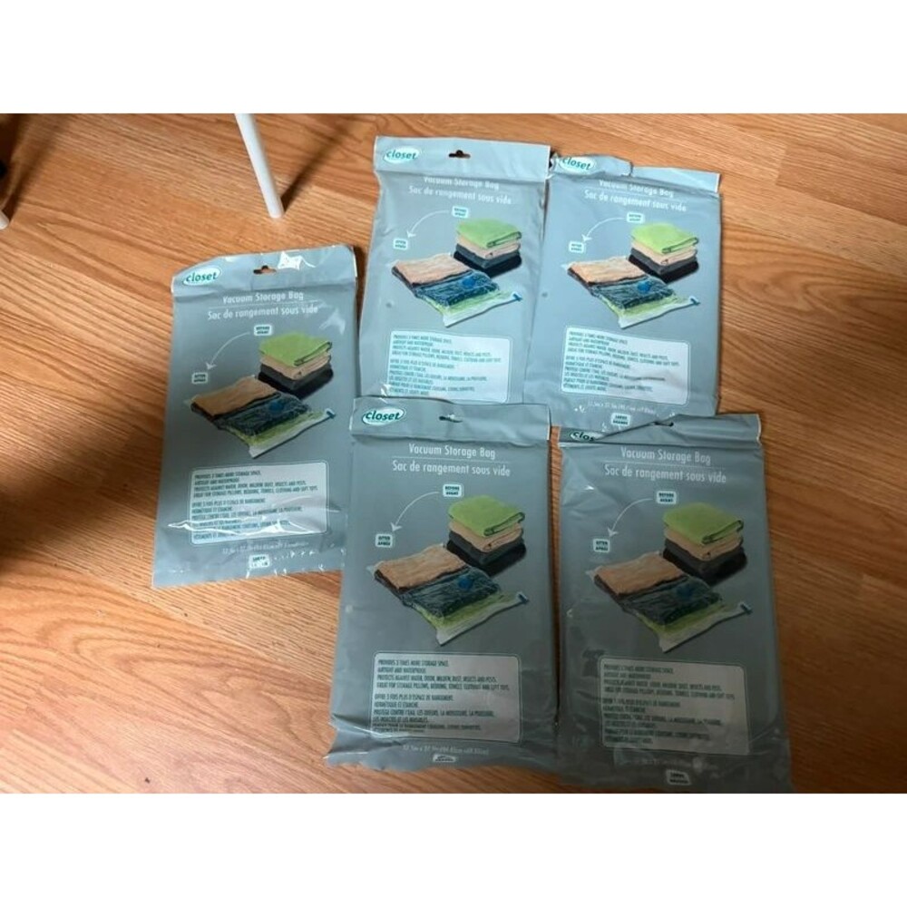 Lot x5 Vacuum Storage Bags Large  Closet Essentials